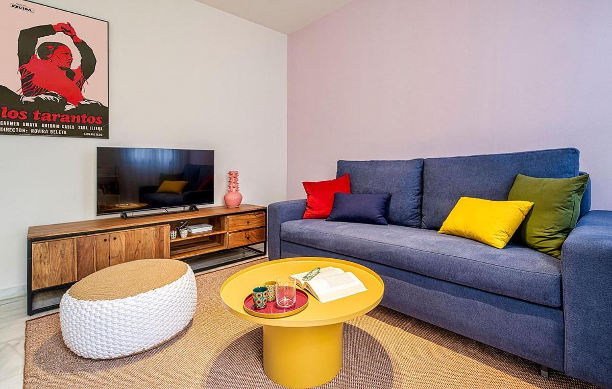 Carmen De Triana Apartment เซบีญา ภายนอก รูปภาพ
