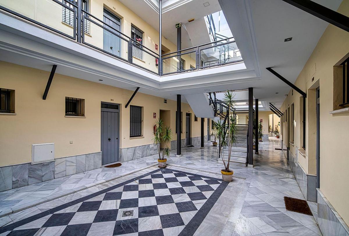 Carmen De Triana Apartment เซบีญา ภายนอก รูปภาพ